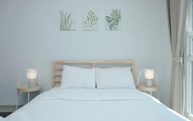 Beautiful 1BR at CitraLake Suites Apartment