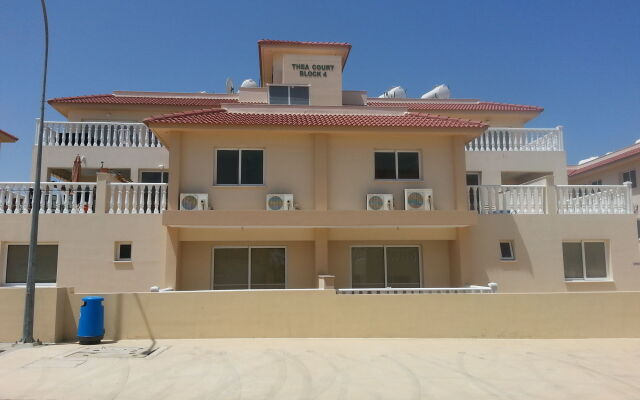 Photothea Apartments