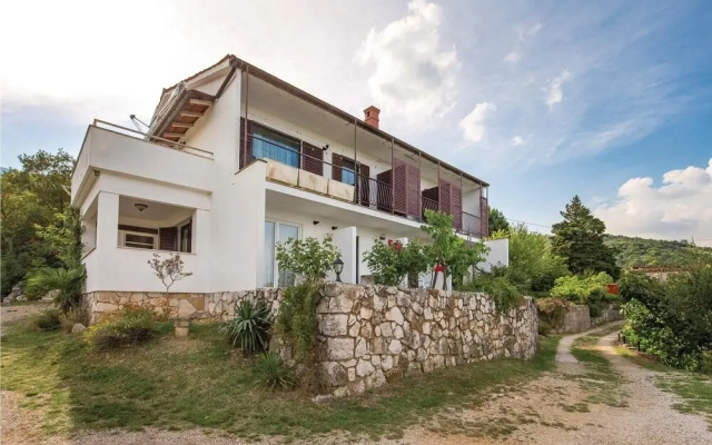 Stunning Home in Brsec With Wifi and 3 Bedrooms