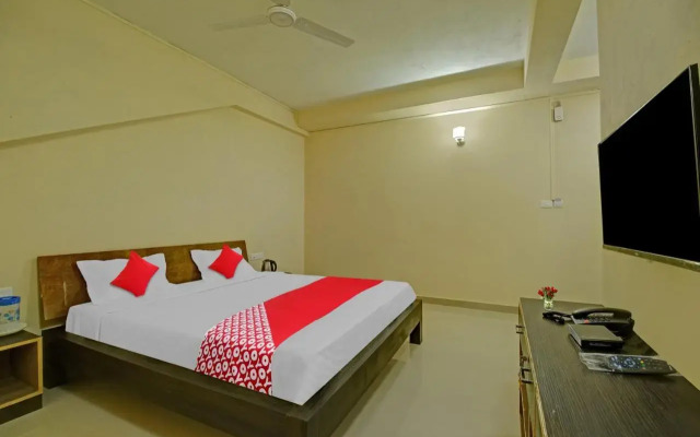 Oyo Flagship 806580 Hotel Inrisa