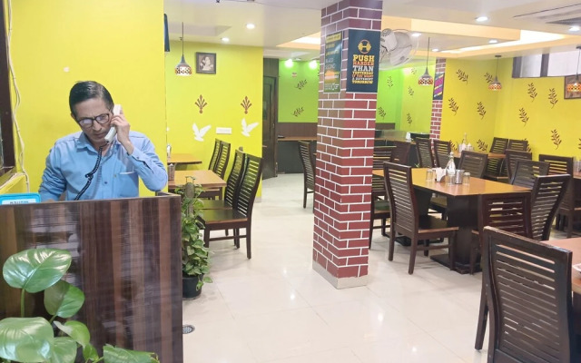 Hotel WTI Airport