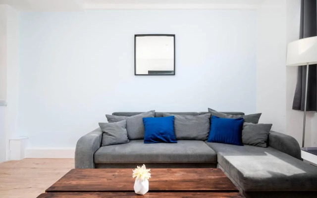 Berwick Street Central Apartments