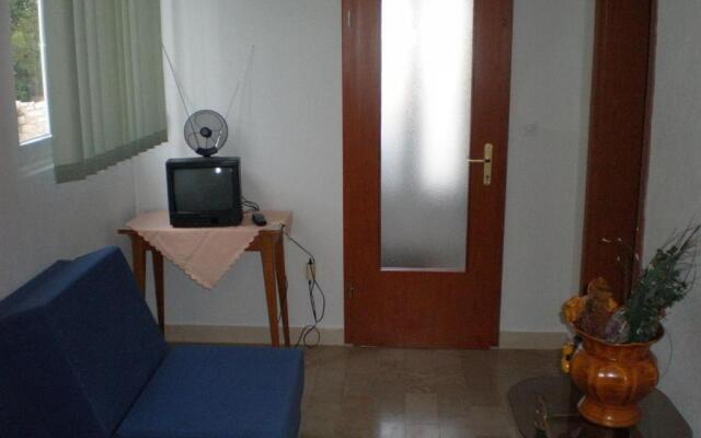 Apartments Josip - 150m from beach