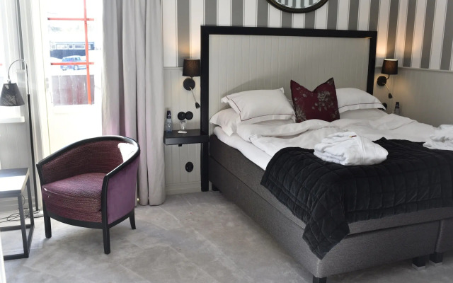 Gammelgården Hotell