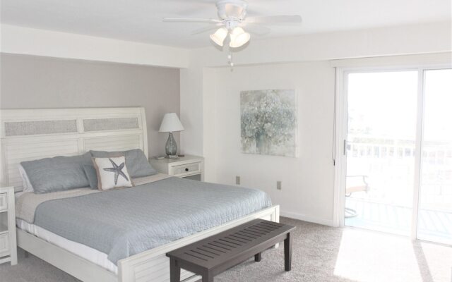 Jamaica Royale 504 - 2 Br Condo