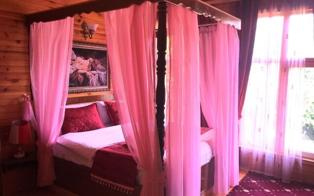 Kungut Hotel & Resort