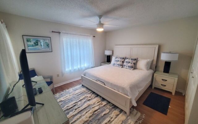 Ocean Village Club I25