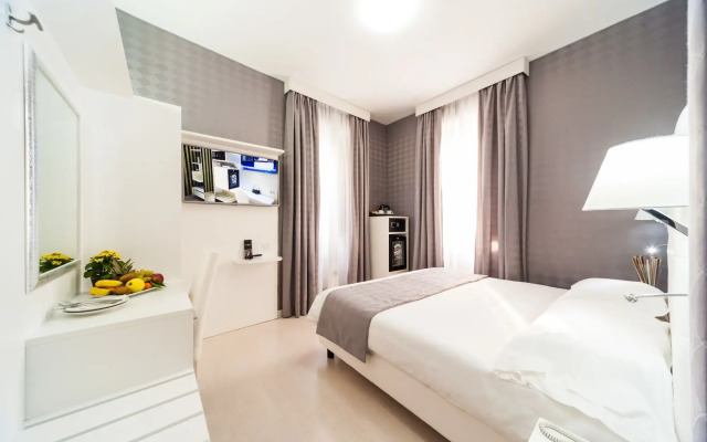 Relais Trevi 95 Boutique Hotel