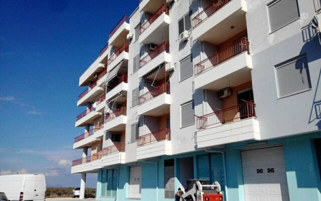 Apartment With one Bedroom in Orikum, With Wonderful sea View and Balcony - 200 m From the Beach