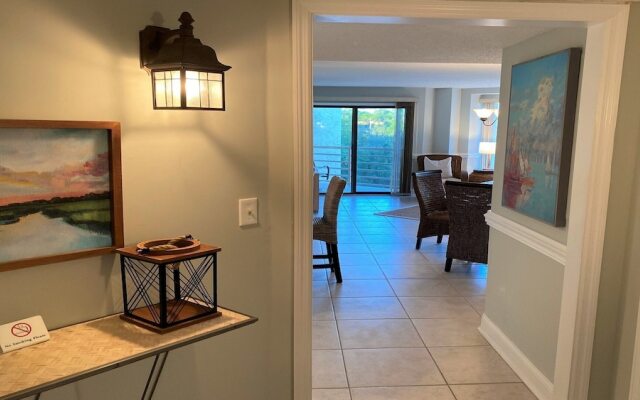 2518 Mare 2 Bedroom Condo