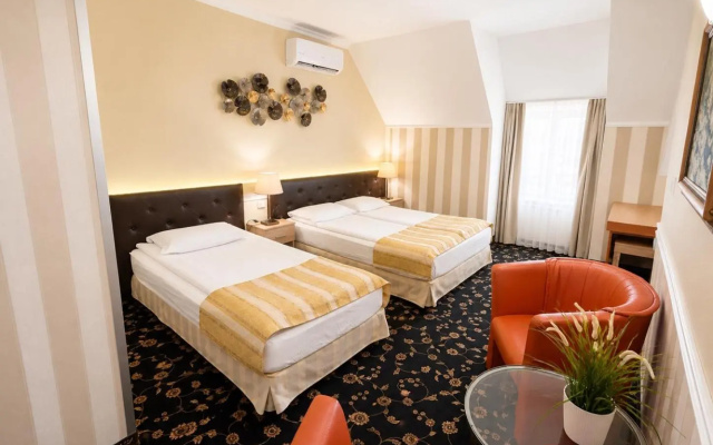 Hotel Cheap
