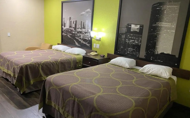 Red Lion Inn & Suites Iah Airport East