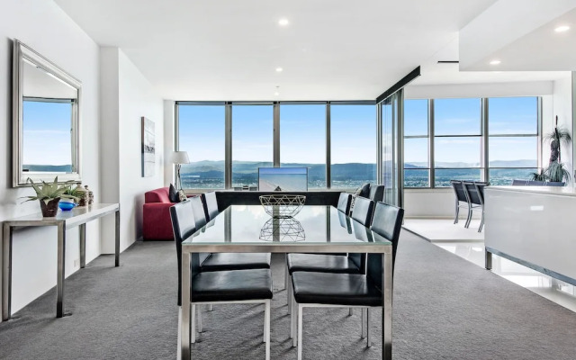 Private Luxury 2 Bed Q Surfers Paradise