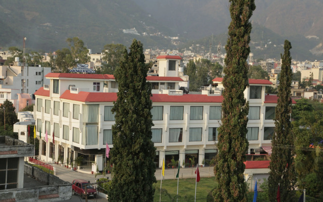 The Vaishnodevi Sarovar Portico