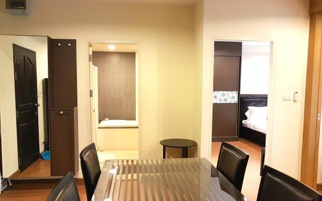Phuket Villa Patong Beach 1 by PHR