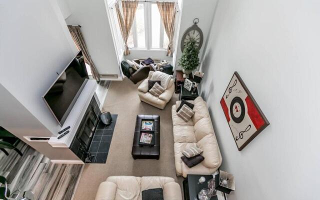 Blue Mountain, 3 Bedroom, Slopeside, Chateau Ridge 212