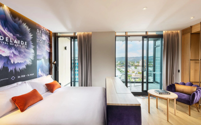 Hotel Indigo Adelaide Markets by IHG