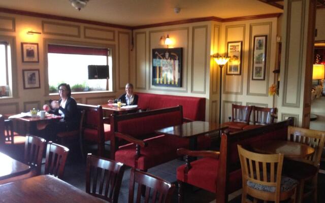 Countrywide Inns - Brannigans Glendine Inn