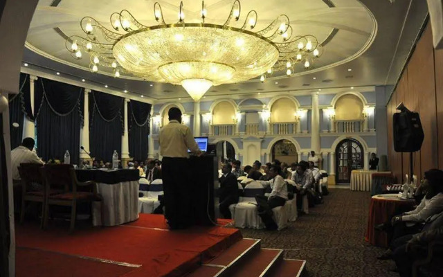 Hotel Babylon International