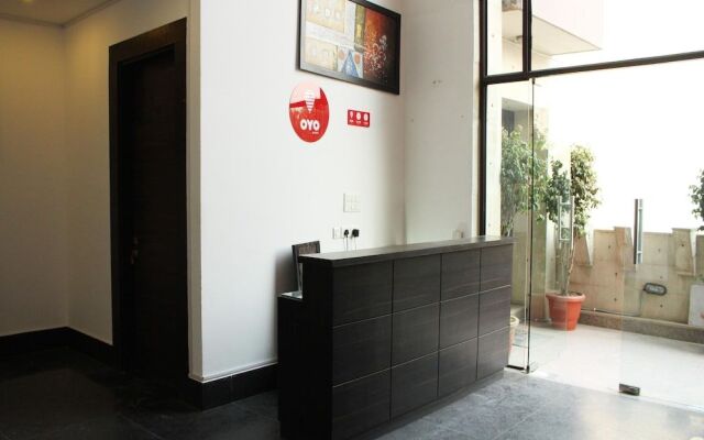 OYO Flagship 387 Moulsari Avenue