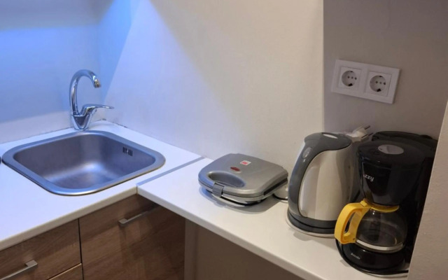 Studio Posh with garden in Kolonaki