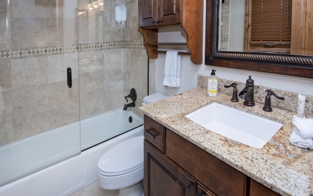 Timberfalls 1706 3 Bedroom Condo by RedAwning