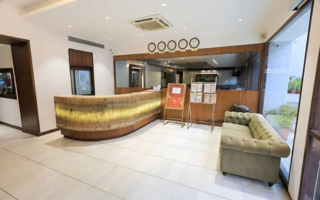 Hotel in Vadodara Near Railway Station