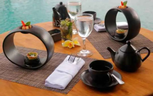 Manah Shanti Suites