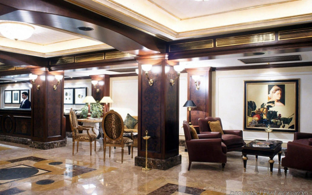 River Château Hotel