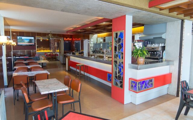 Hotel Restaurant Le Parisien