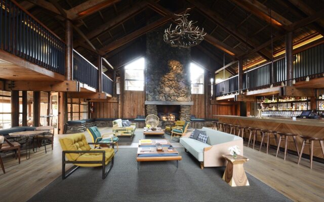 Timber Cove Resort
