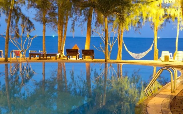 Bayview Beach Resort