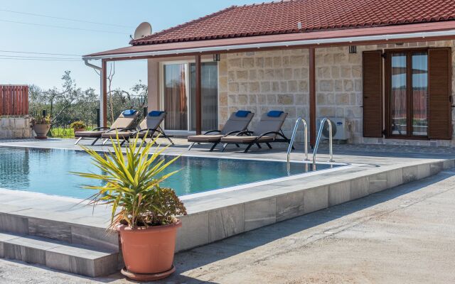 Kefalonia Hospitality