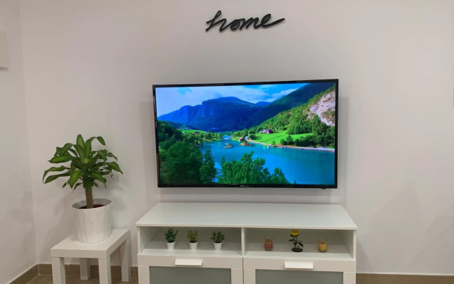 A Estrenar Preciosa Suite-Céntrico-Con Jardín y Porche