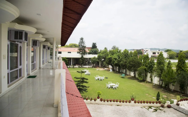 Skyview Holiday Home