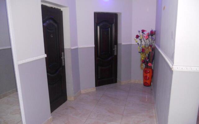 Gold Crown international Hotel