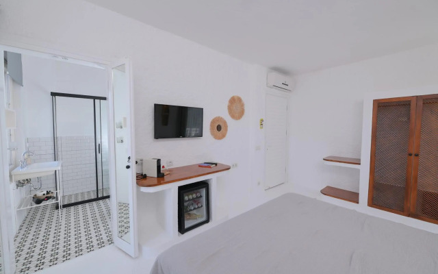 Peremere Alacati Hotel