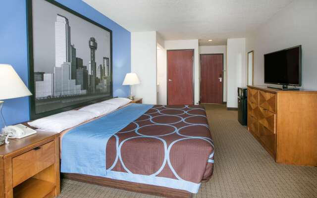 Super 8 by Wyndham Garland/Rowlett/East Dallas Area