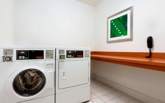 Fairfield Inn & Suites Quincy