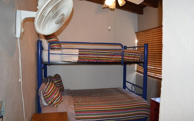Casa de Juega - 3 Br townhouse by RedAwning