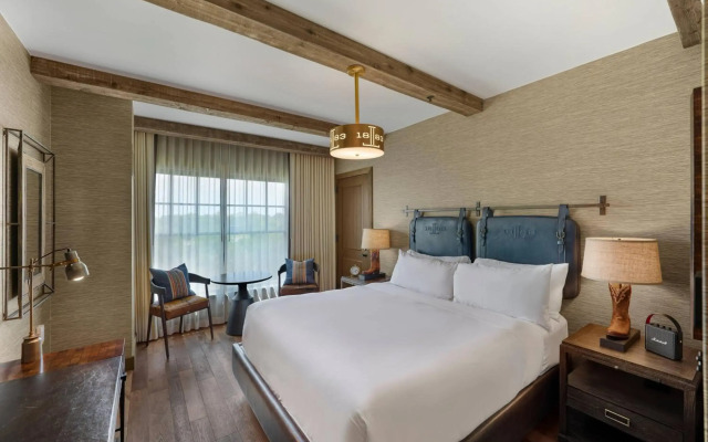 Hotel Drover, Autograph Collection