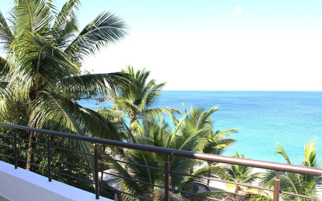 Apartments Infiniti Blu