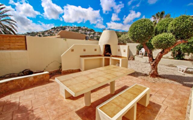Alice Holiday Home With Private Swimming Pool In Benissa