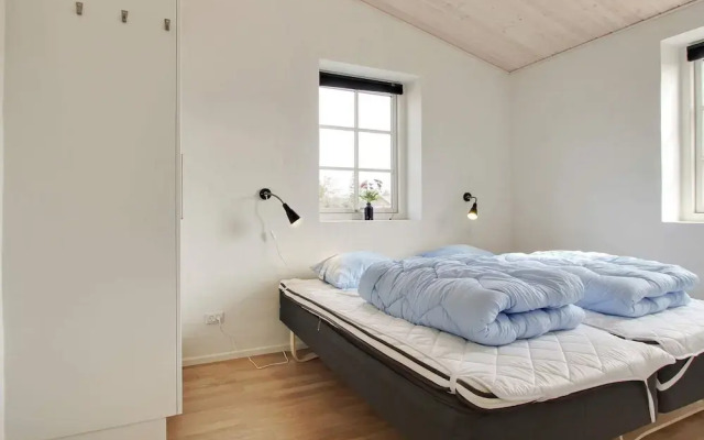 10 Person Holiday Home in Blavand-by Traum