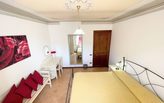 "spoleto Trendy - Central Apartment Surrounded by Shops"