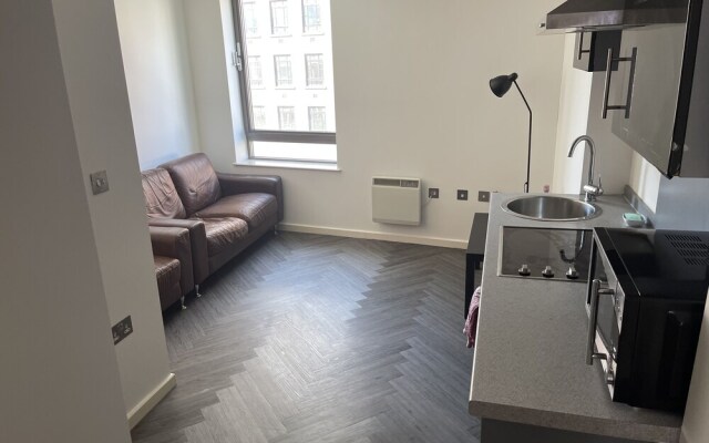 Modern Studio Apt in the Heart of Leeds Centre
