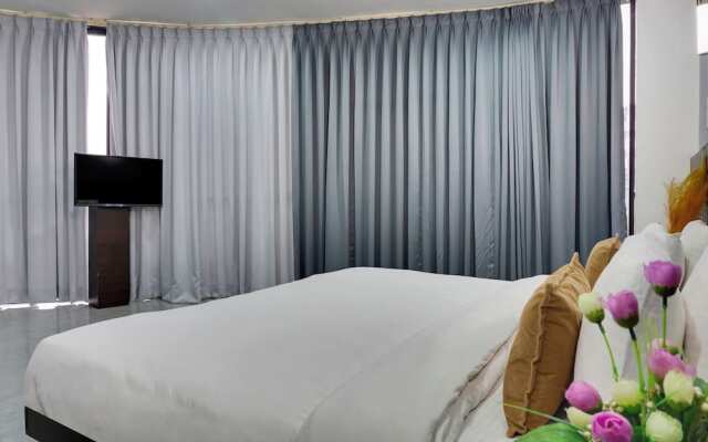 Hotel Sky Inn