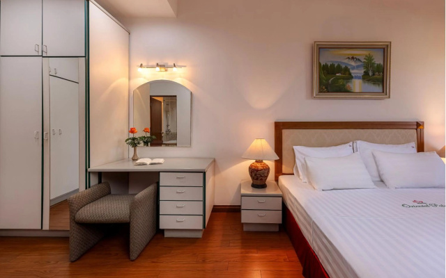 Oriental Palace Apartments Hanoi – Guest Rooms – Hanoi