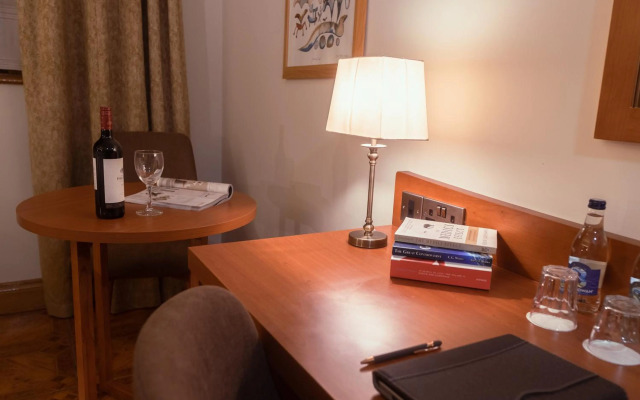 The Uppercross House Hotel