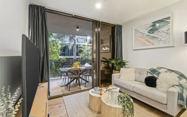 Modern South Bank Apt Walk to Dining – Guest Rooms – Brisbane